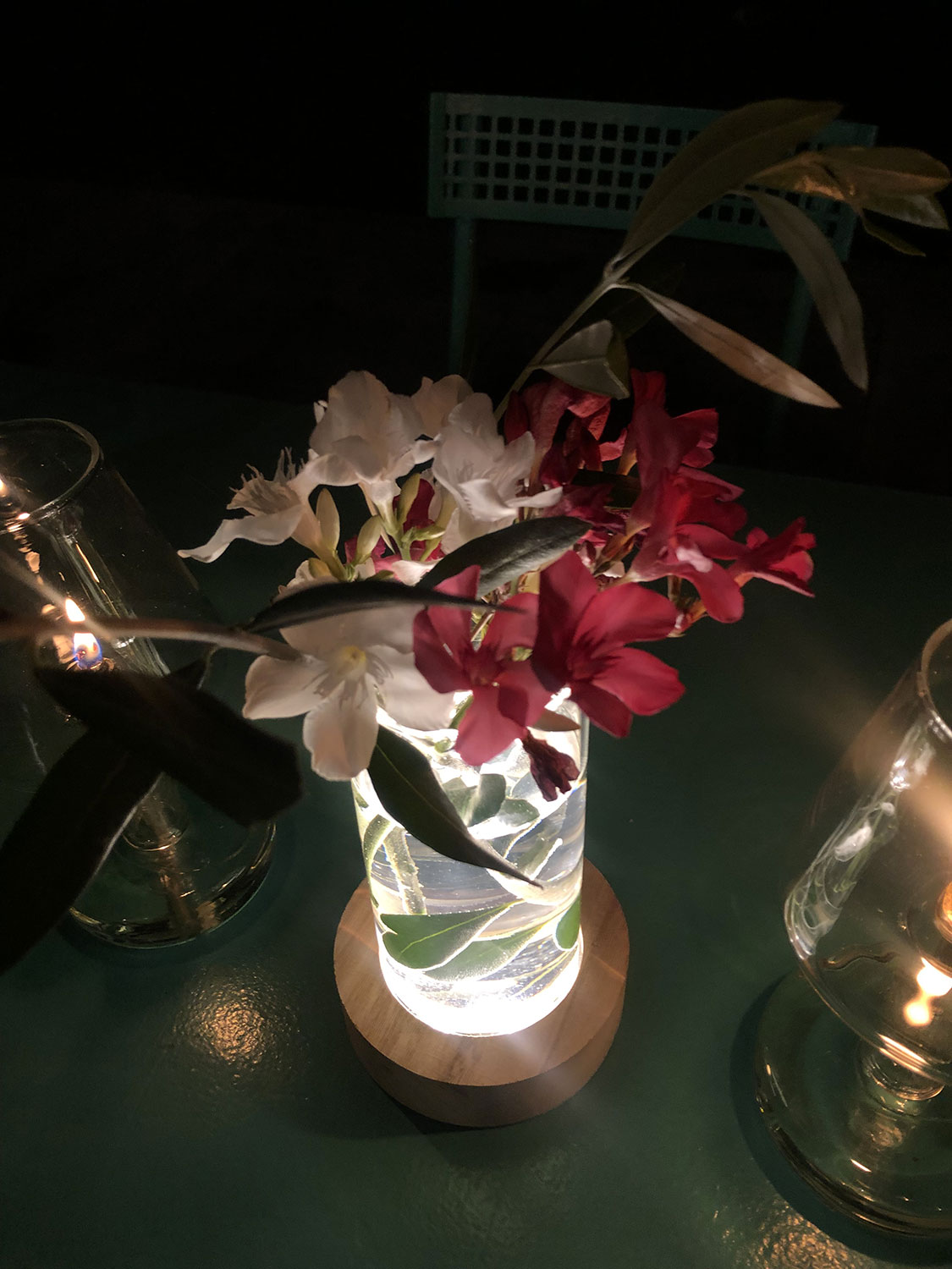 soliflore led cerise noire soliflore led cerise noire