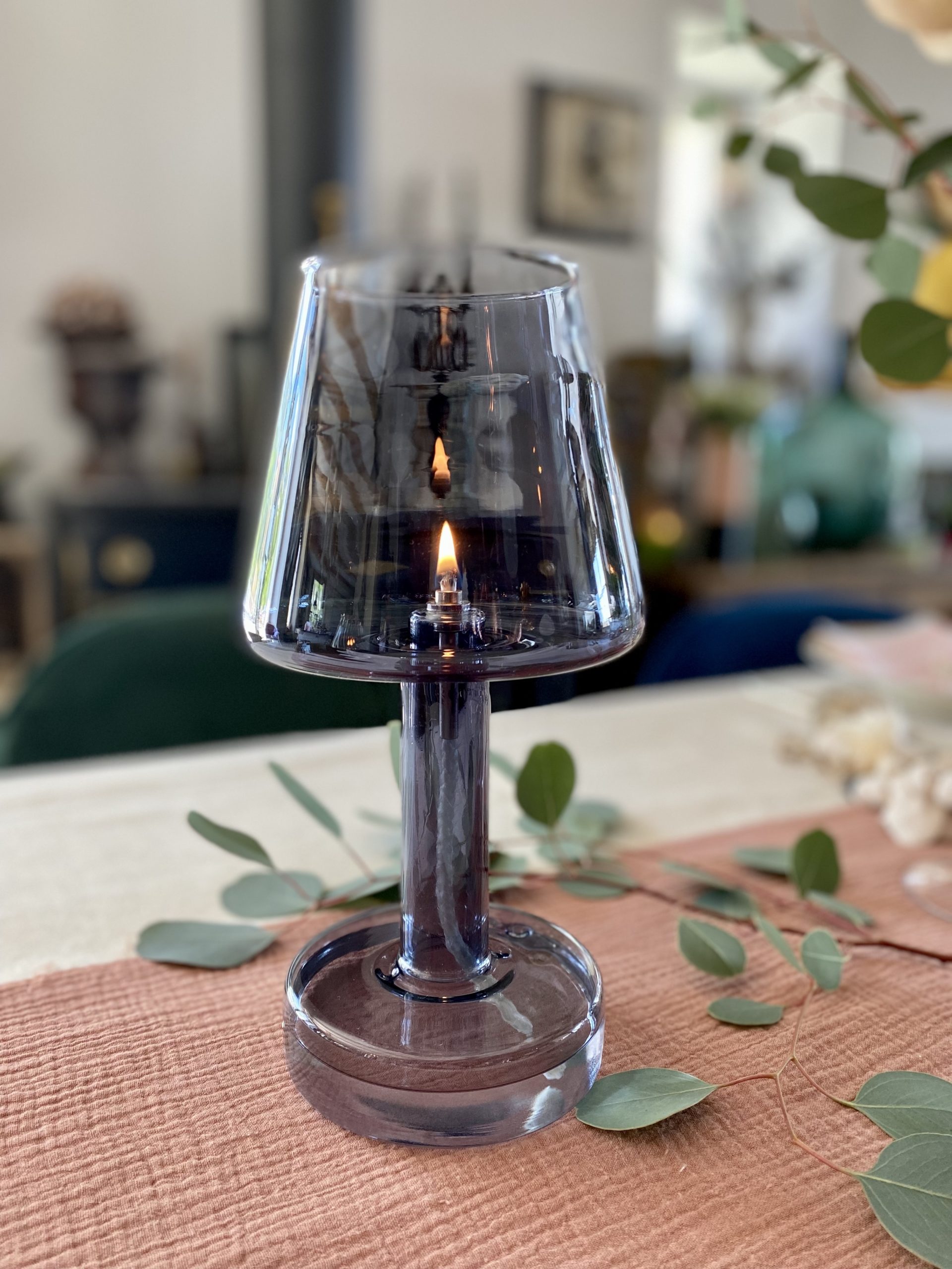 lampe a huile forme lampe cerise noire