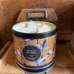 bougie Feuilles de tabac hello candle cerise noire