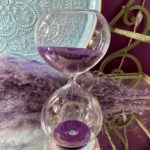 sablier violet cerise noire