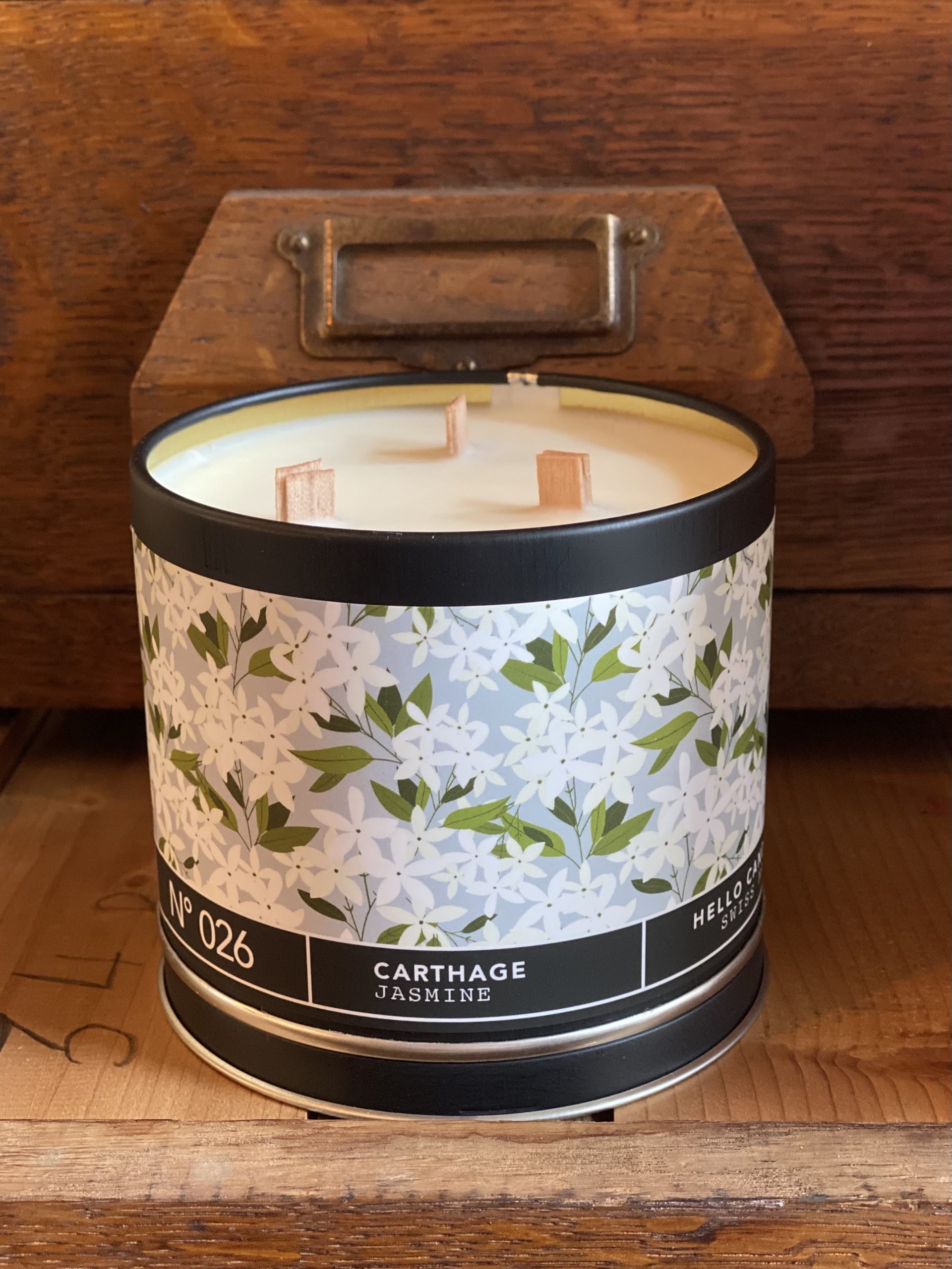 bougie jasmin grande cerise noire