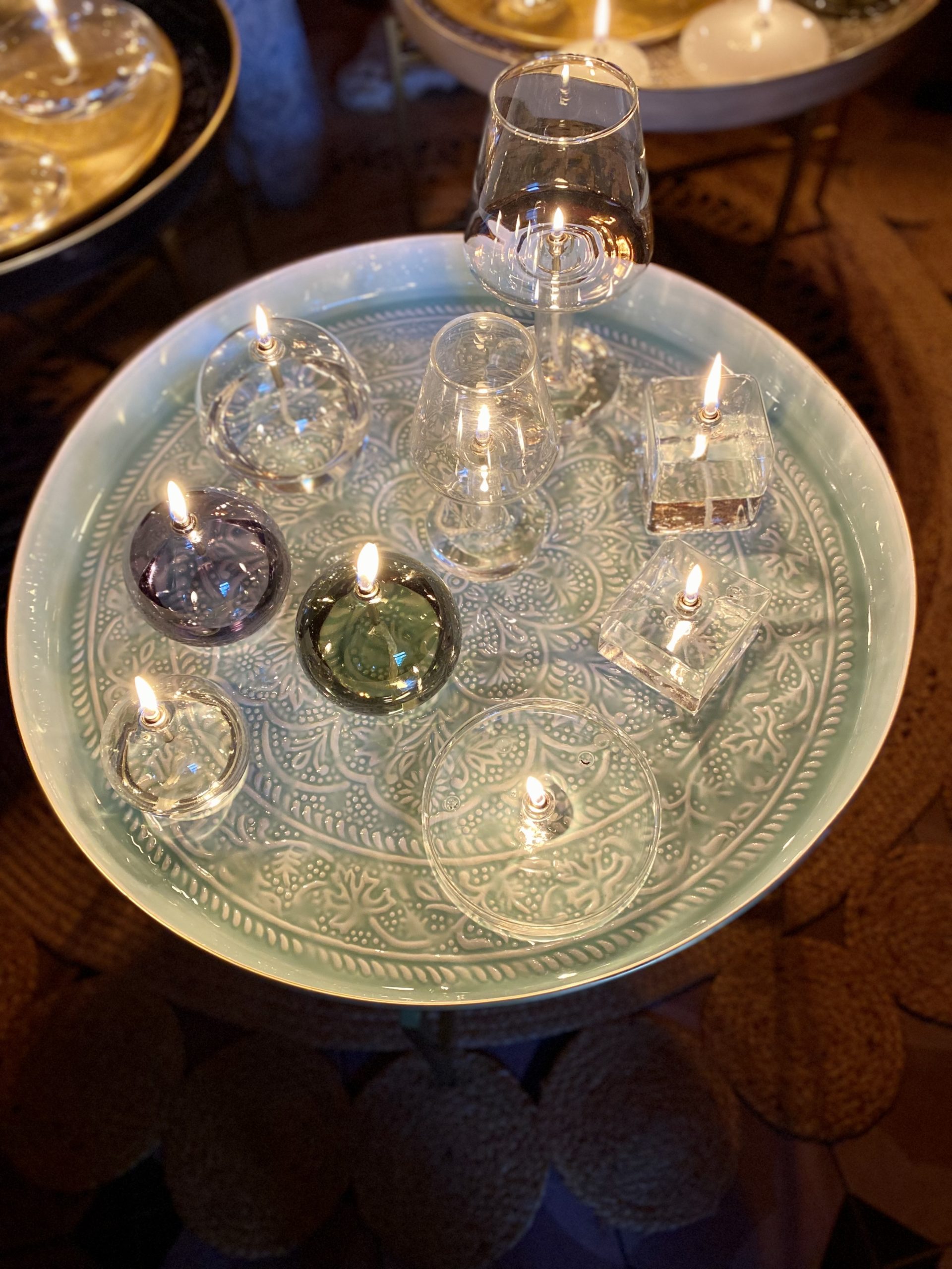 lampe a huile ronde et plate cerise noire