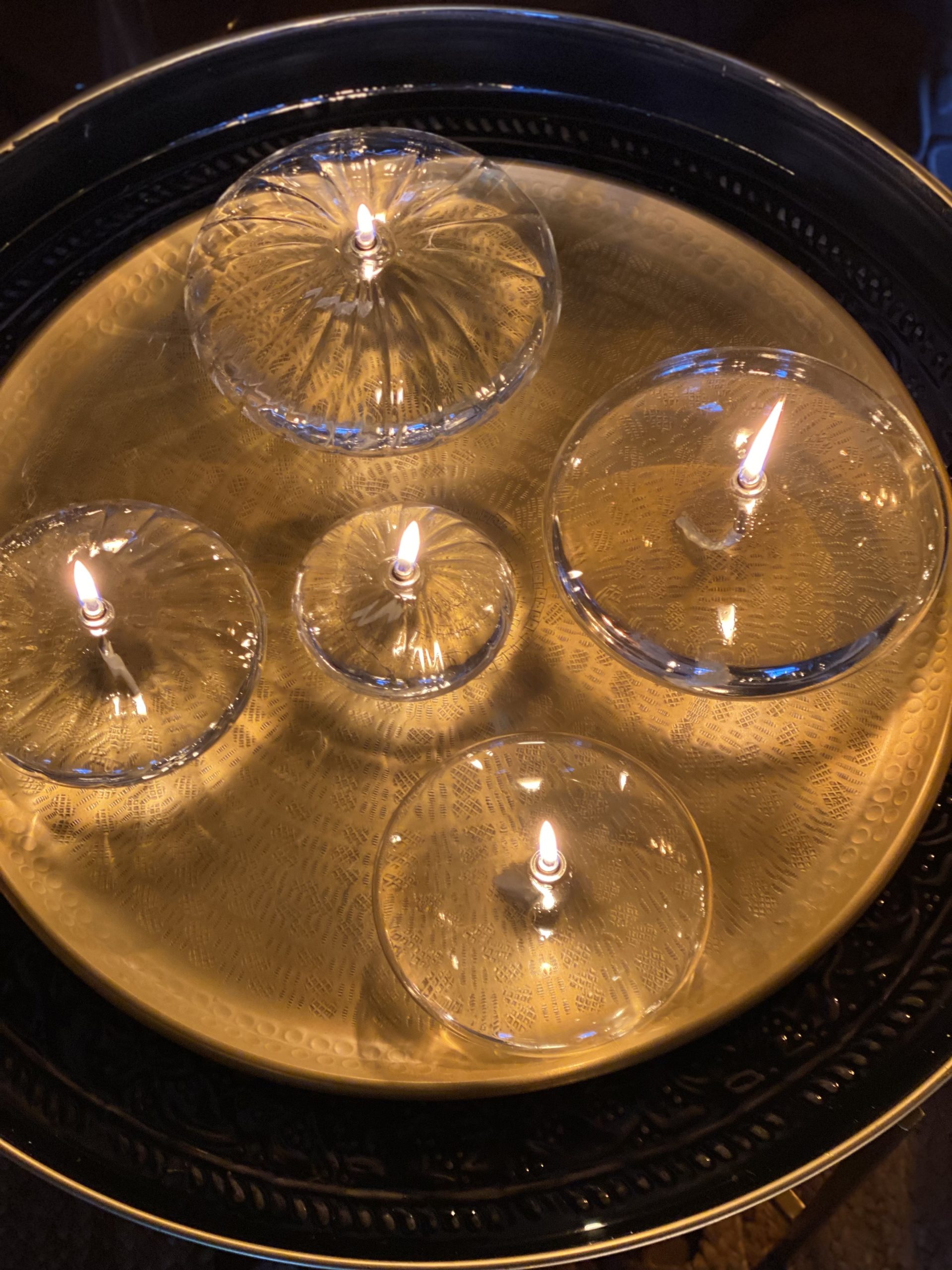 lampe a huile ellipse cerise noire