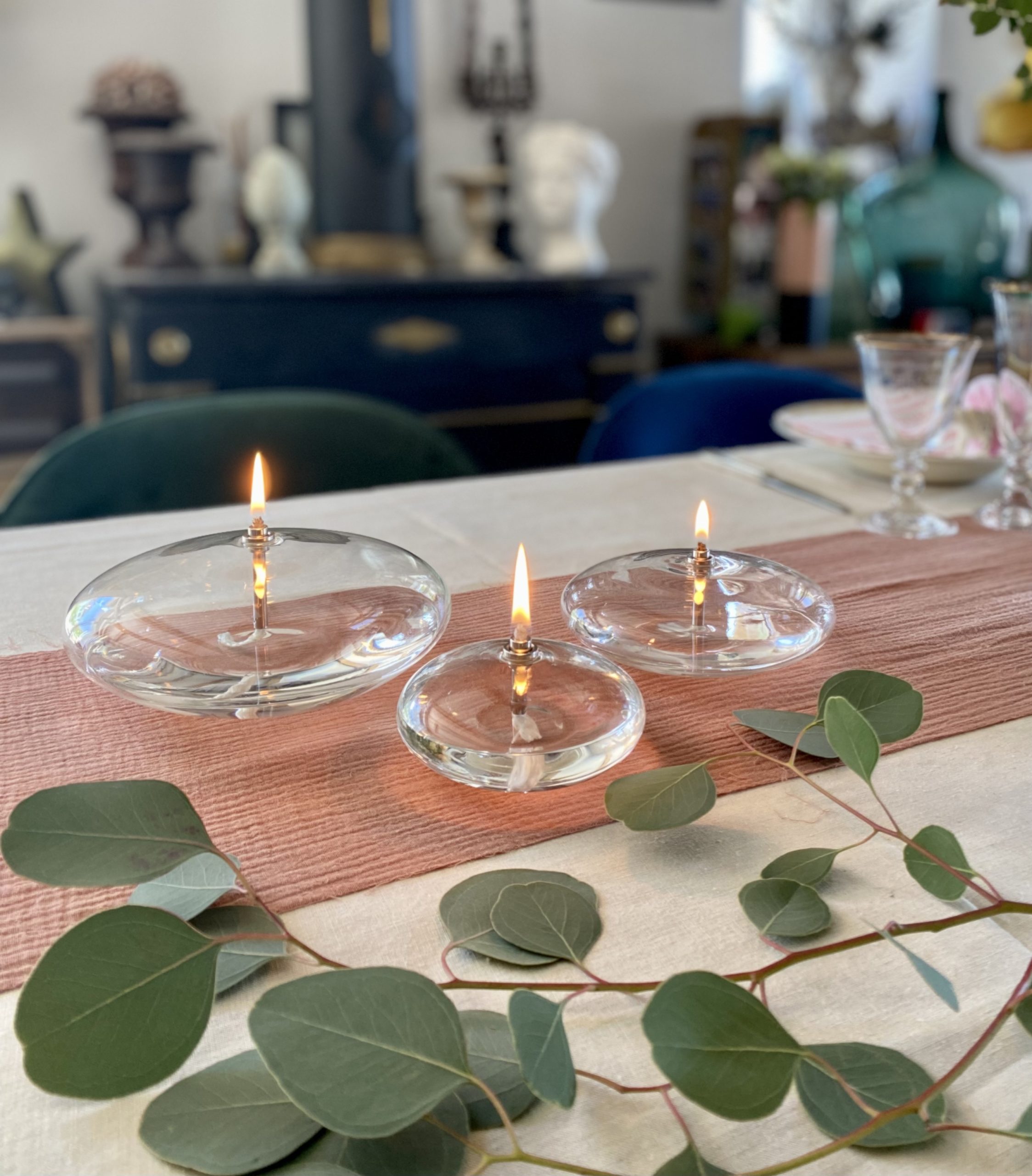 lampe a huile ellipse cerise noire