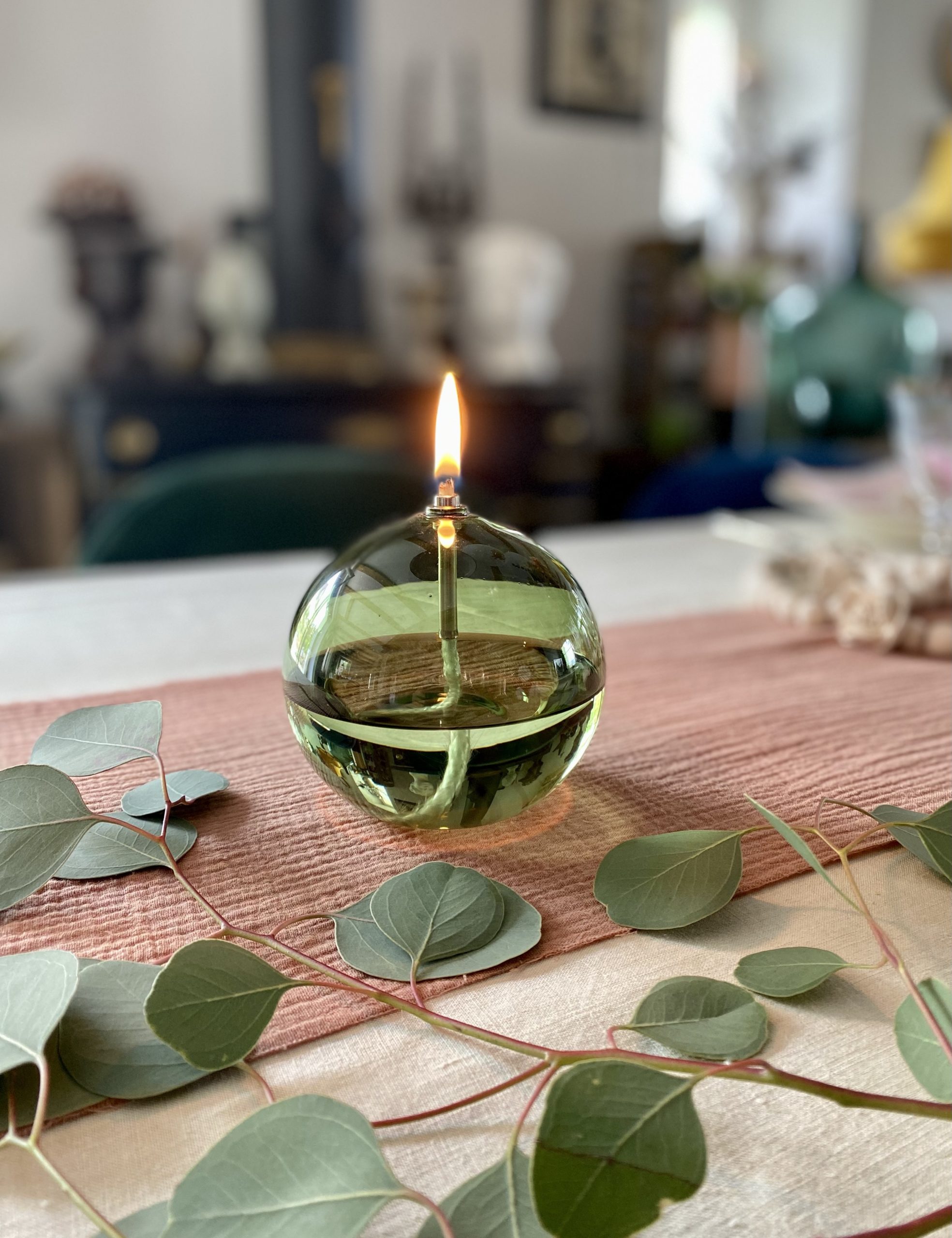 lampe a huile sphere verte cerise noire lampe a huile sphere verte cerise noire