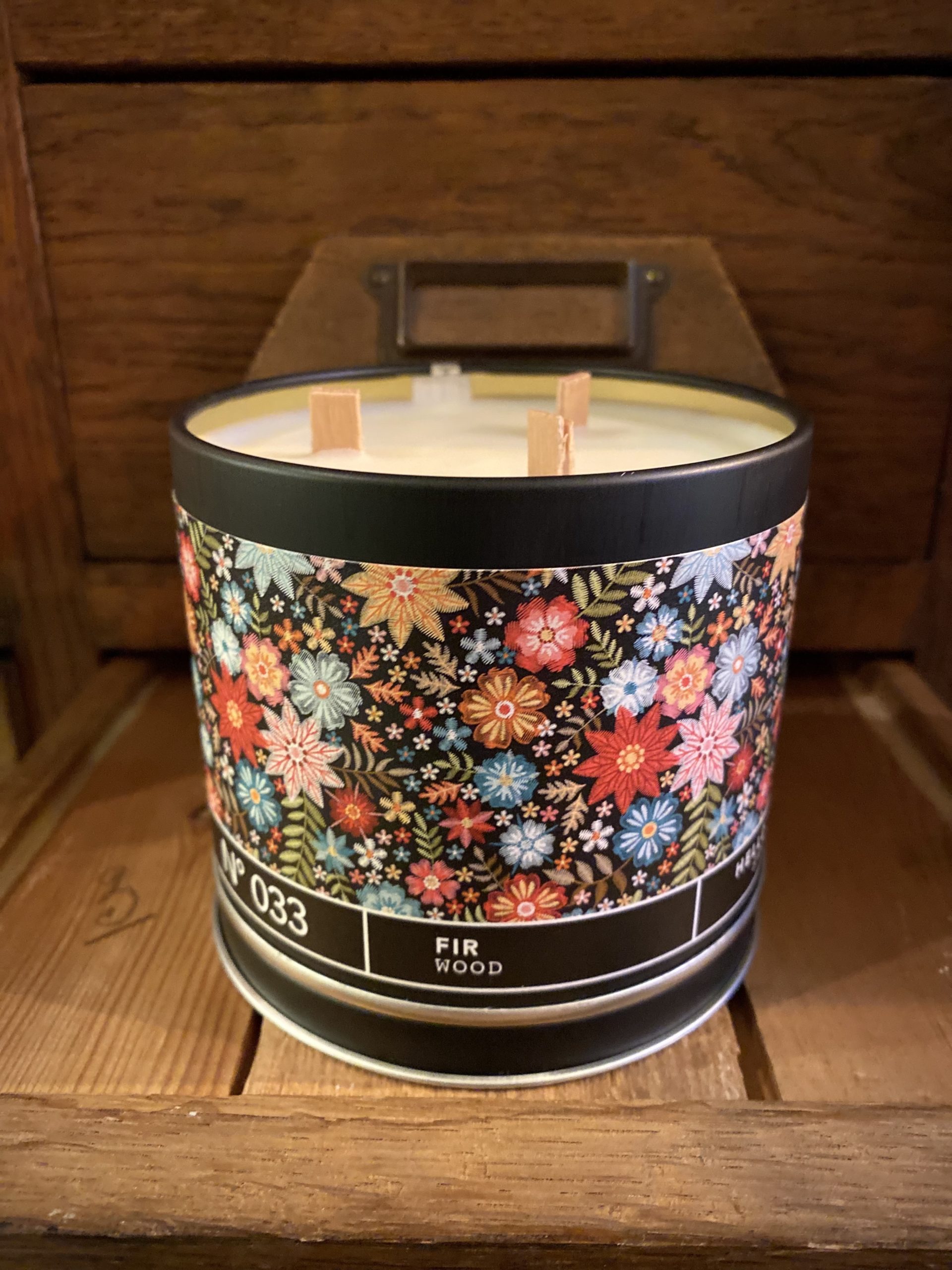 bougie bois de sapin gd cerise noire bougie bois de sapin gd cerise noire