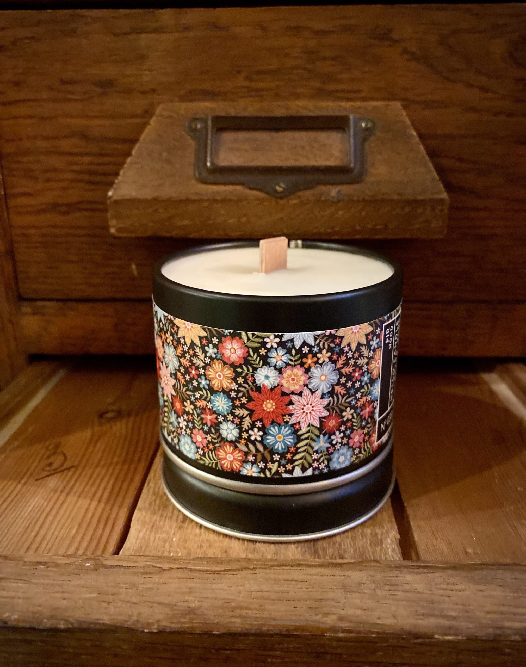 bougie bois de sapin pt cerise noire bougie bois de sapin pt cerise noire