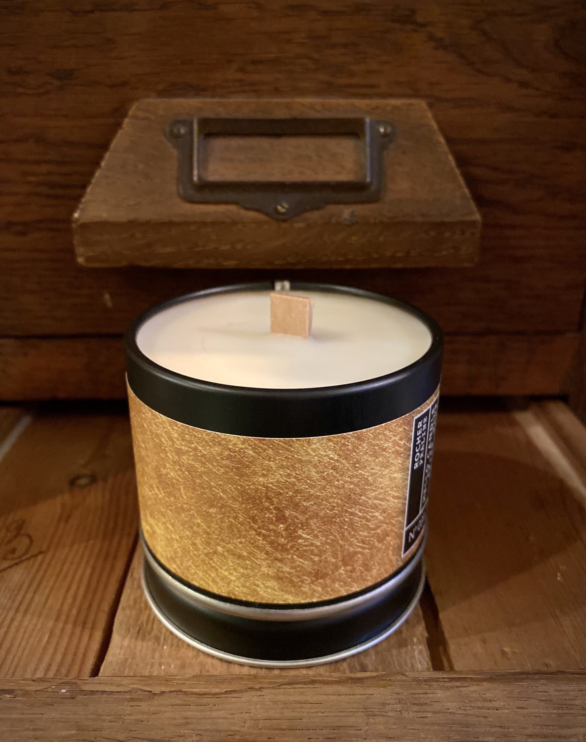 bougie rocher praline pt cerise noire