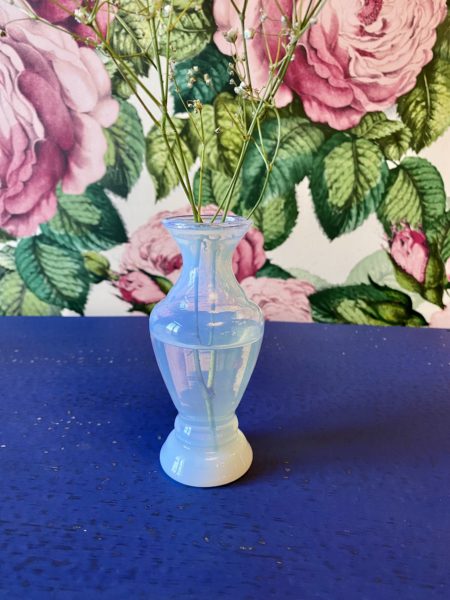 mini vase opaline cerise noire
