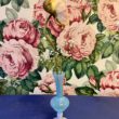 vase opaline bleu cerise noire