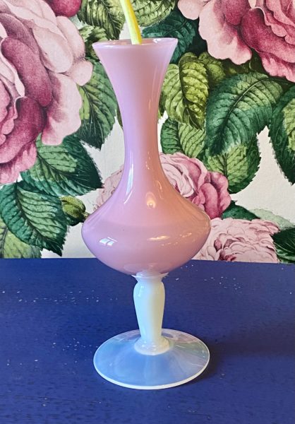 vase opaline rose cerise noire