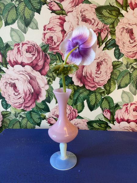 vase opaline rose cerise noire