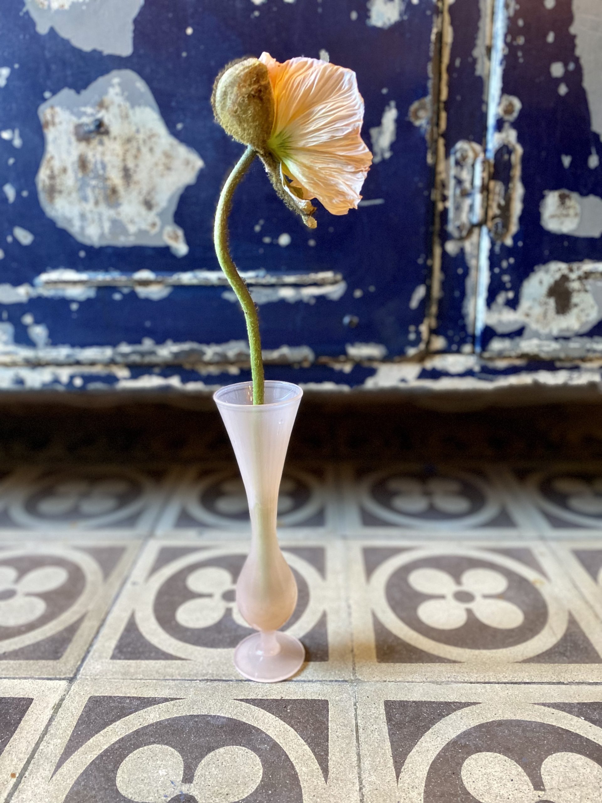 vase opaline rose orange cerise noire