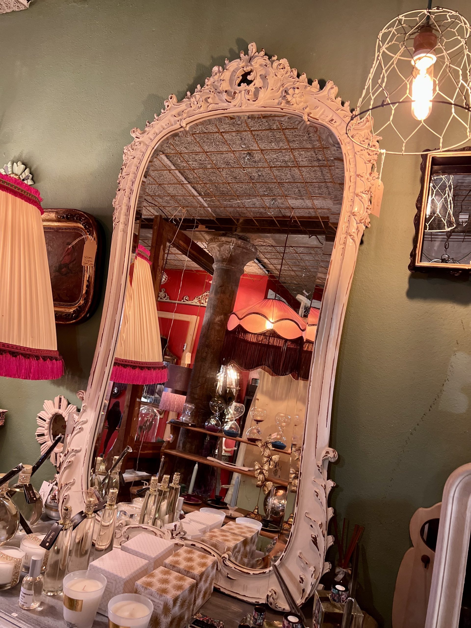 grand miroir blanc cerise noire