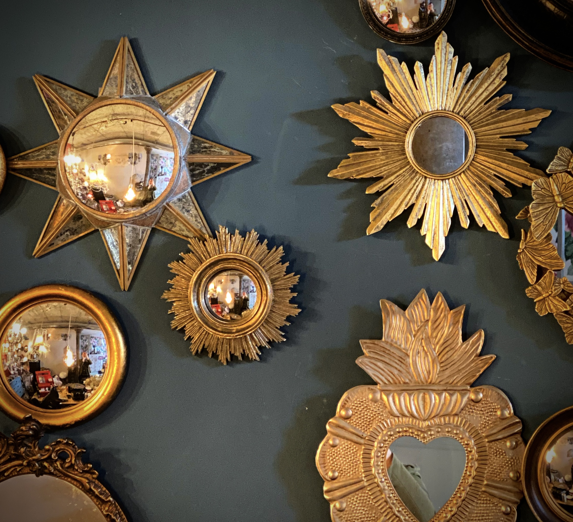 petit miroir soleil or cerise noire