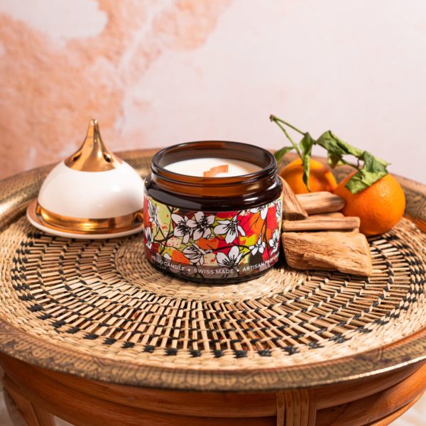 bougie bois de oud hello candle cerise noire