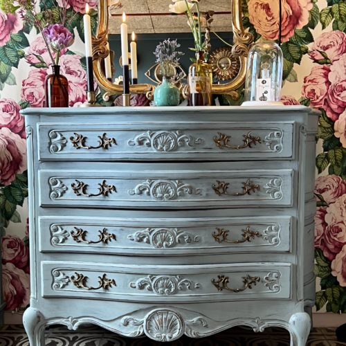 commode courbes cerise noire