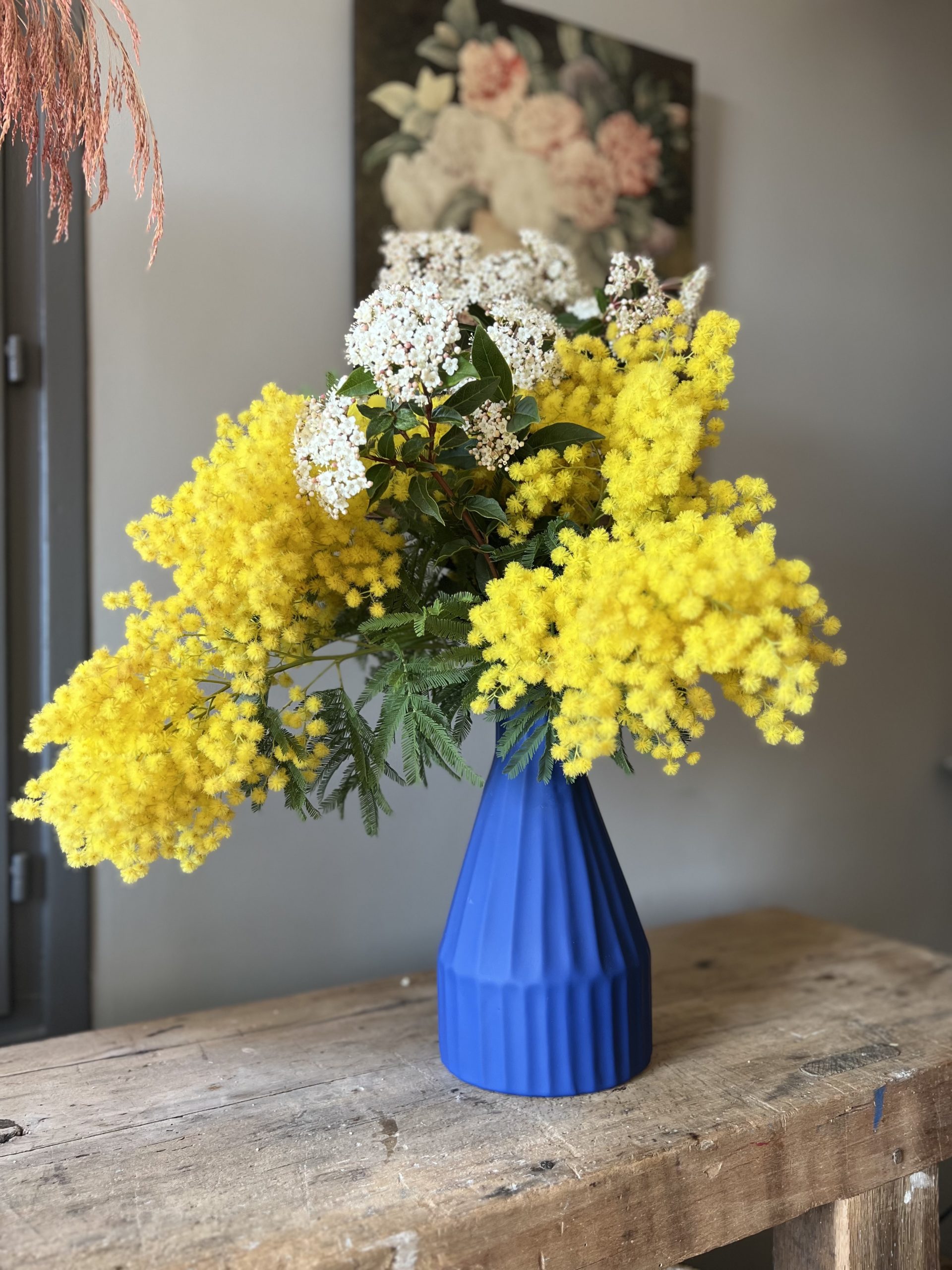 vase bleu majorelle cerise noire