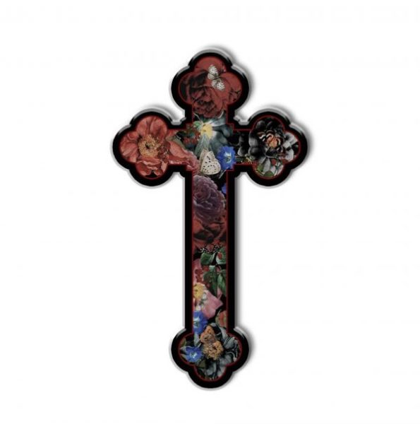 pins-crucifix-voglio-bene