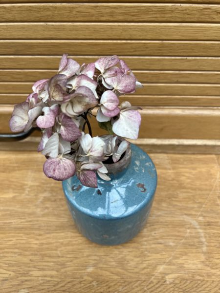 vase-bleu-gris