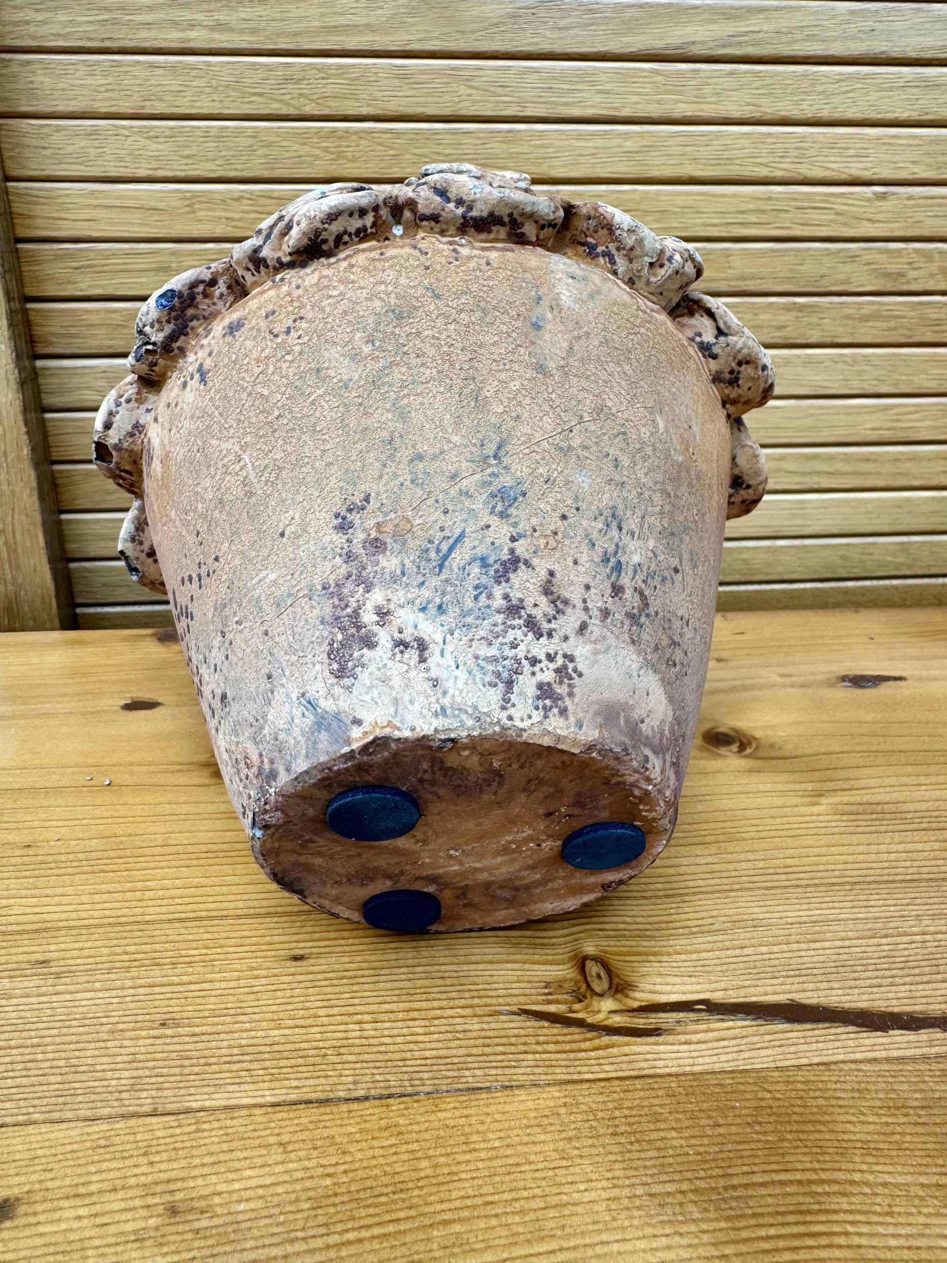 pot-ocre-grand-dessous