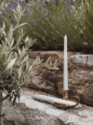 bougies-droites-le-jardin-de-mon-enfance